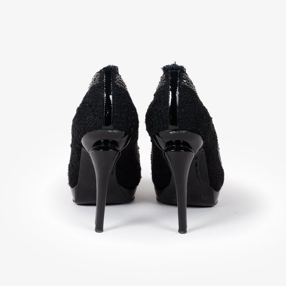 Chanel Tweed Cap-Toe CC Pumps - Picture 3 of 12